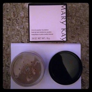 Mineral Powder Foundation Bronze 3